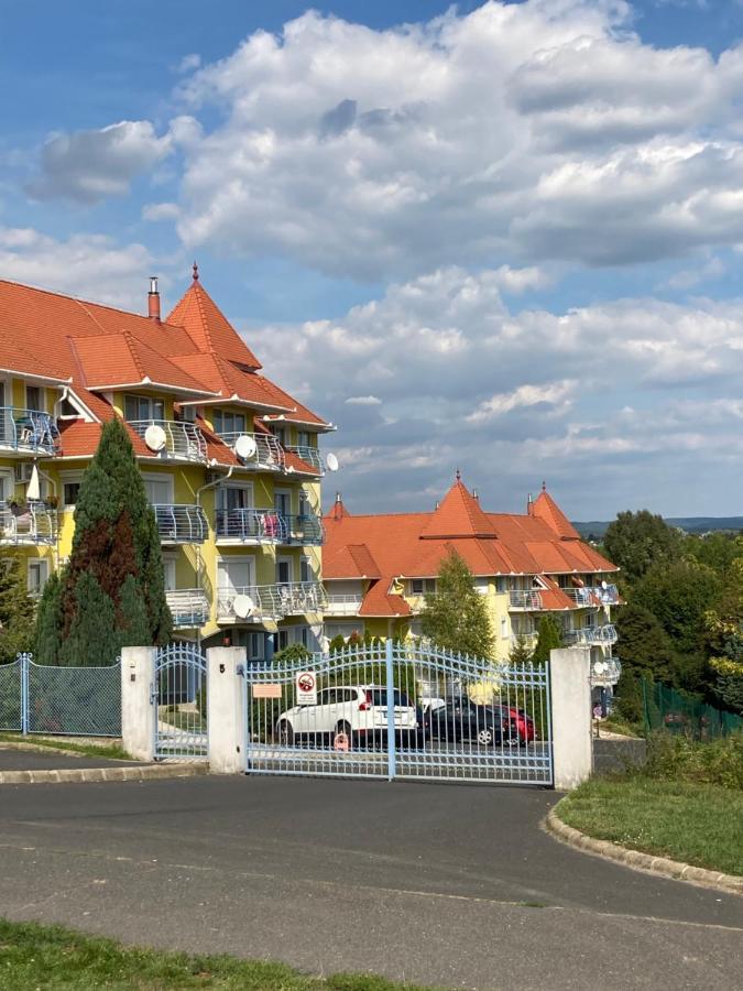 Libellula Apartman Hévíz Esterno foto